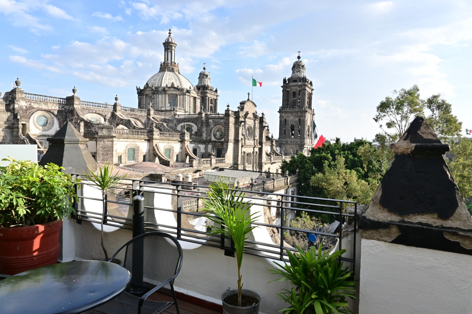 Hostel Mundo Joven Catedral by null