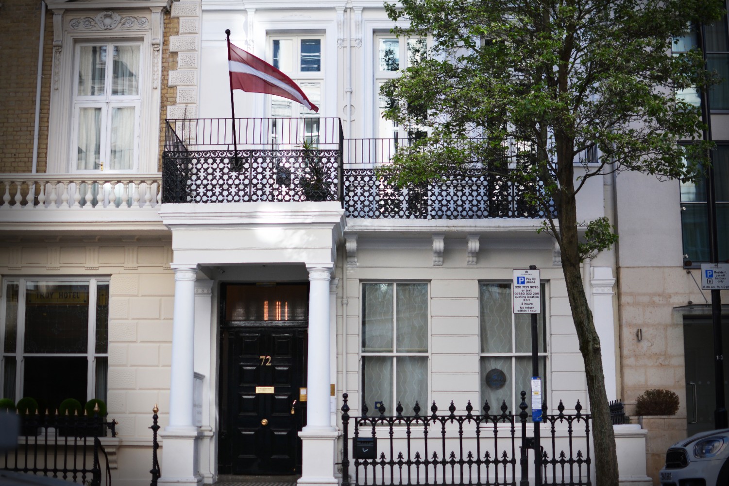 72QT – The London Latvian Centre